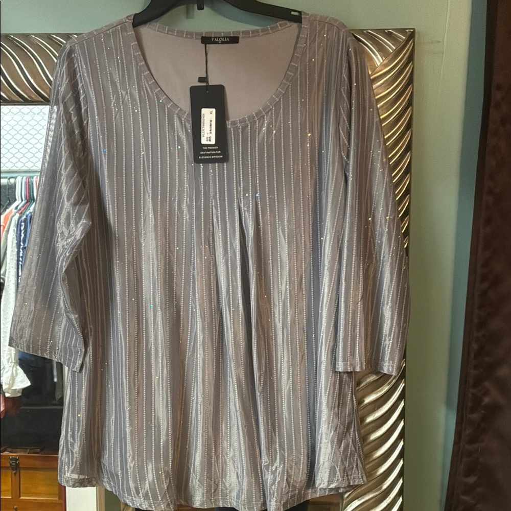 Valolia Top size xl